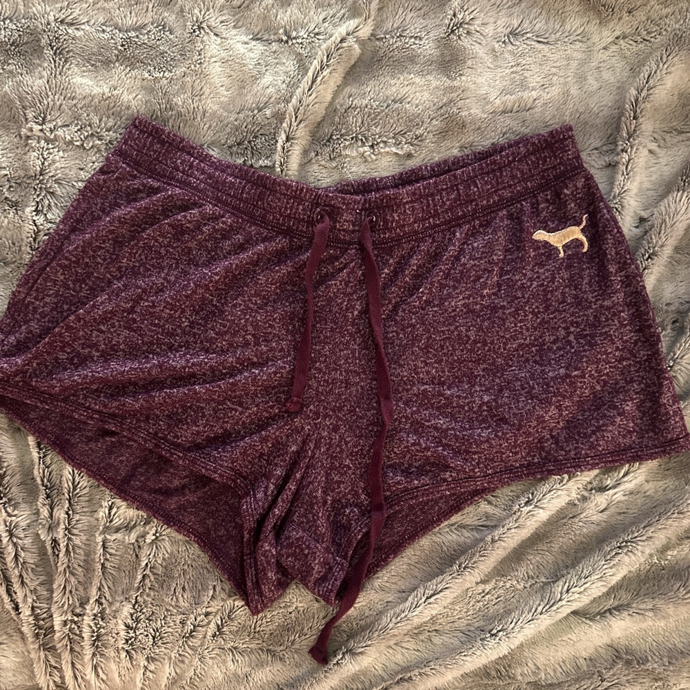 women’s medium Burgundy Victoria's Secret PINK sleep shorts